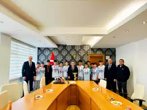 Espiye'den Şampiyon Öğrenciler Kaymakam'ı Ziyaret Etti
