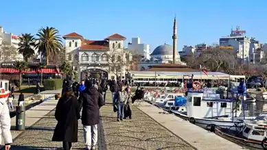 Bandırma'da Güneşli Bir Ocak Günü