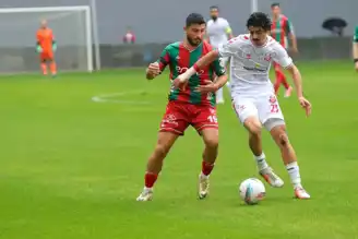 Karşıyaka, Bulvarspor'u Devirip Zirve Peşinde!