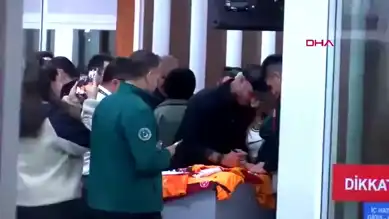 Icardi İstanbul'da: Tedaviye Türkiye'de Devam Edecek