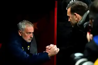 Mourinho, Galatasaray'a 1,9 Milyon TL'lik Davalık!
